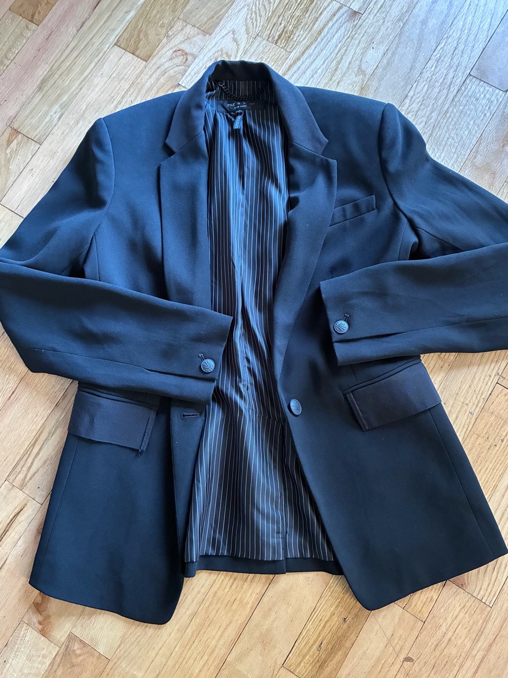 Brand new without tag Rag $ Bone women Blazer,size 4